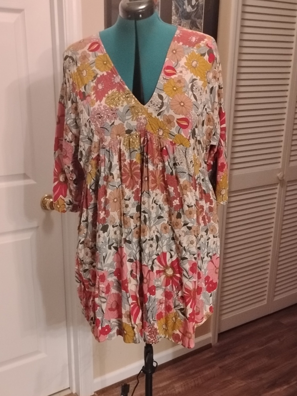 Floral V-Neck Women's Tunic Top in Coral and Mustard